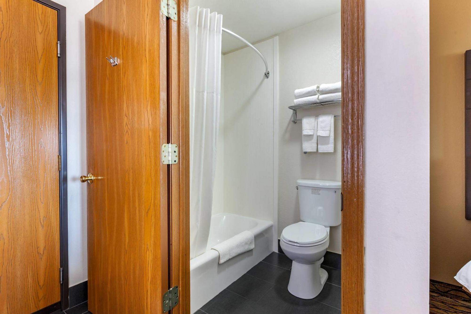 Quality Hotel 2*